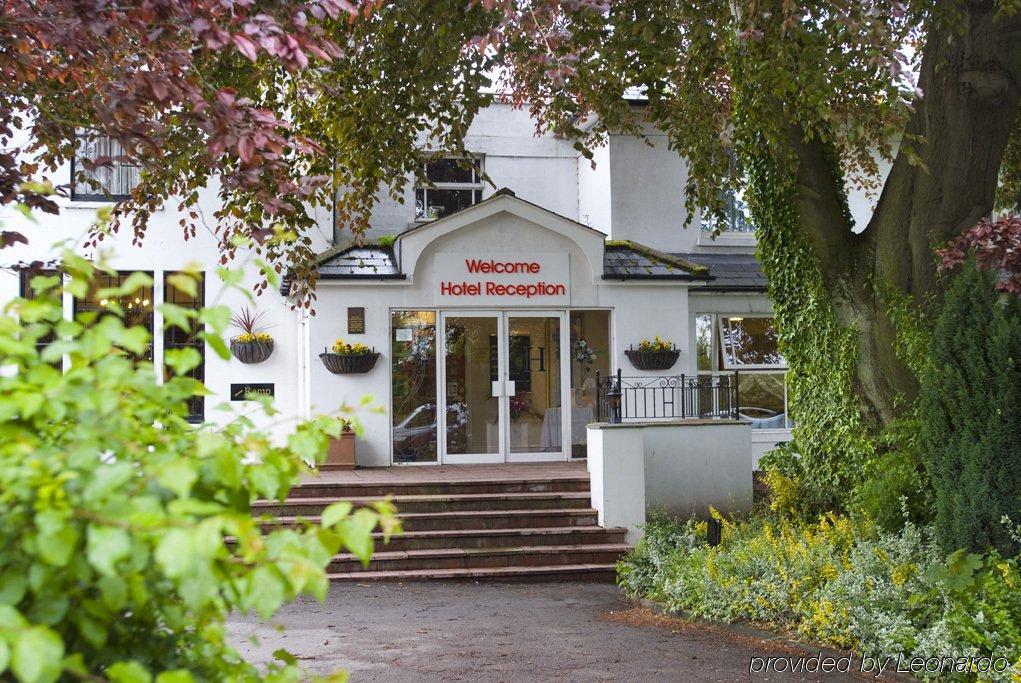 Stafford South Hatherton Hotel Пенкридж Экстерьер фото
