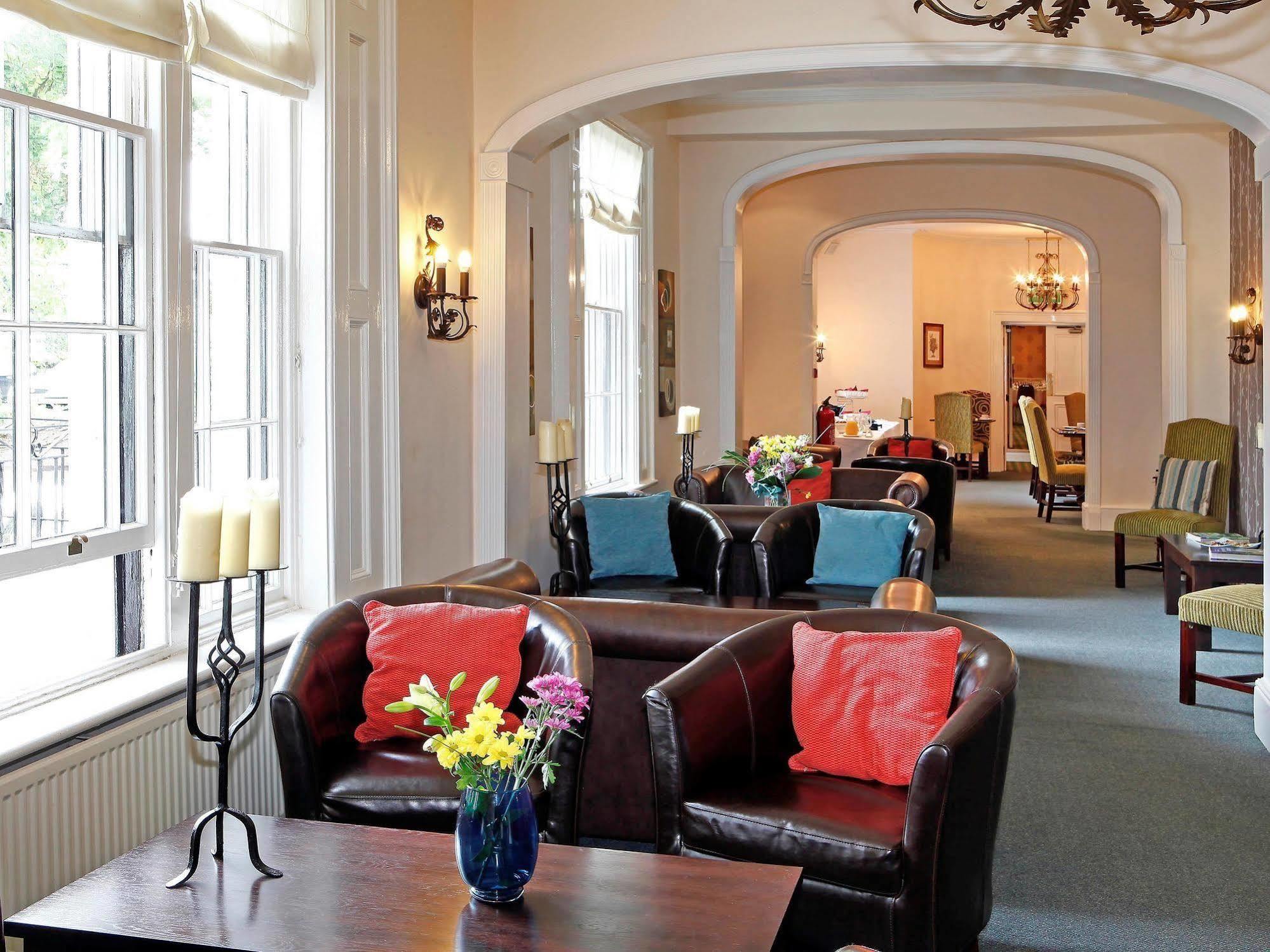 Stafford South Hatherton Hotel Пенкридж Экстерьер фото