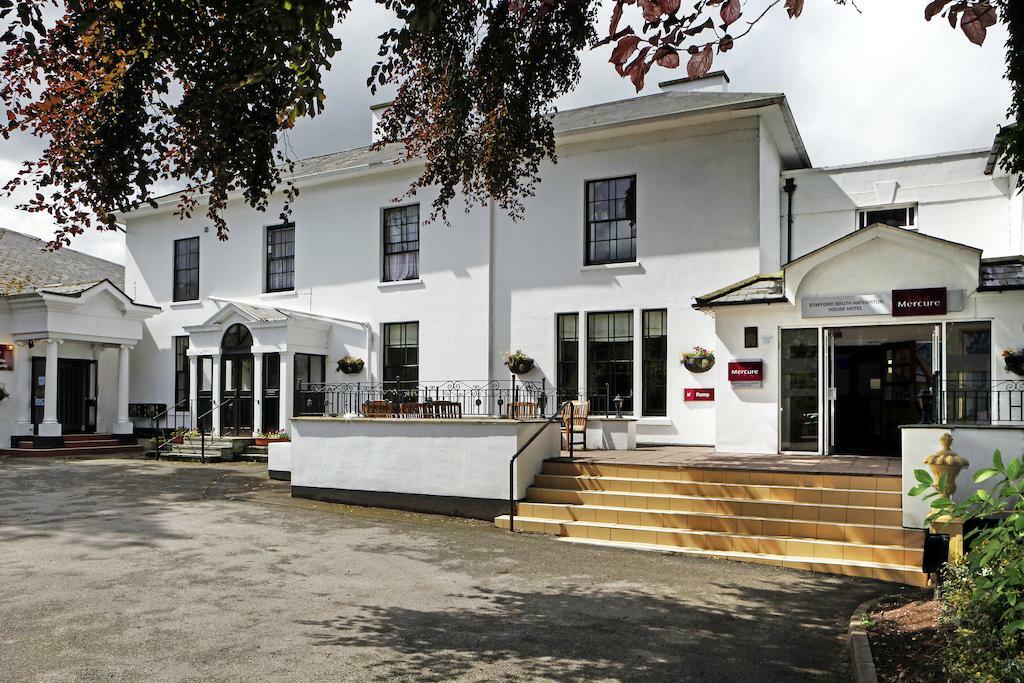 Stafford South Hatherton Hotel Пенкридж Экстерьер фото